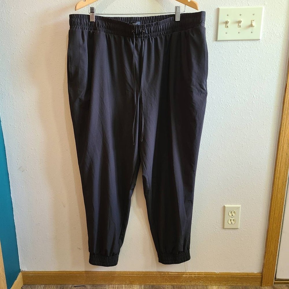 XXL Simply Vera Wang Black Joggers